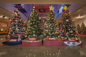 More than 50 trees and displays are decorated by volunteers from Chicago's ethnic communities. (Photo courtesy of J.B. Spector, Museum of Science and Industry)